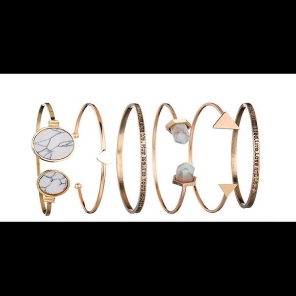 Set of 6 Bracelets - Picture 3 of 3